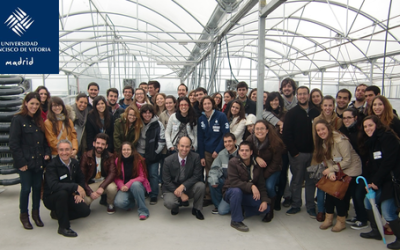 Alumnos de 3º de Biotecnología de la UNIVERSIDAD FRANCISCO DE VITORIA de Madrid, visitan la planta piloto de AlgaEnergy, PTEM